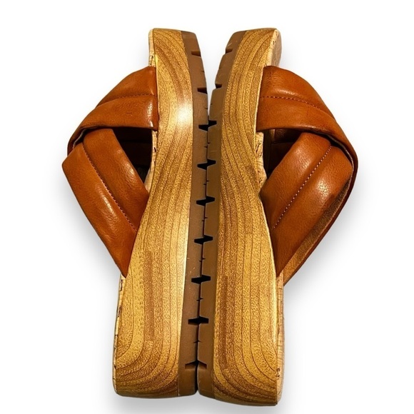 Korks Faithe Slide Platform Wedge Sandals Faux Leather Open Toe Tan slipon SZ 11 - Picture 9 of 12